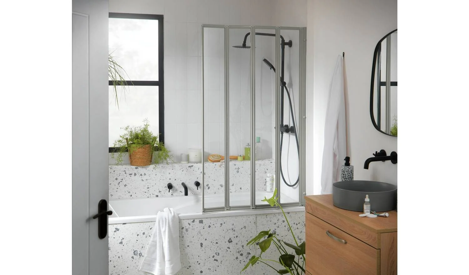 1400x840mm Folding Bath Shower Screen Silver For Bathroom