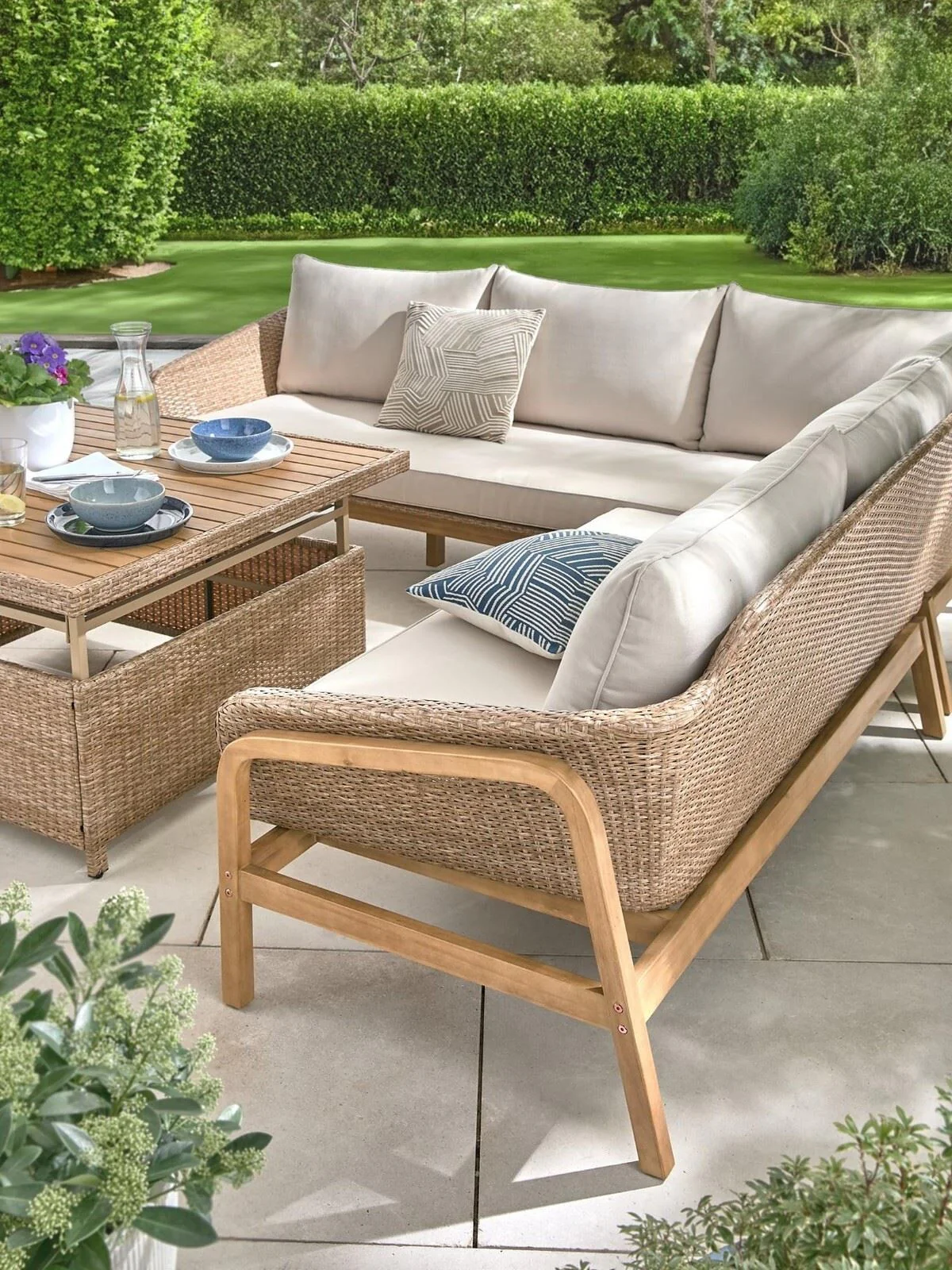 Cameo Corner Dining Set with Lift Up Table ACACIA WOOD & Durable Steel