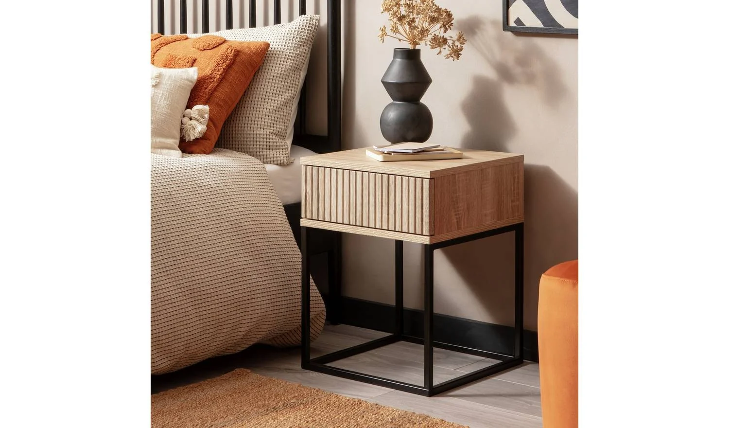 Habitat Digby 1 Drawer Bedside Table Oak Elegant Bedroom Storage - Image 2
