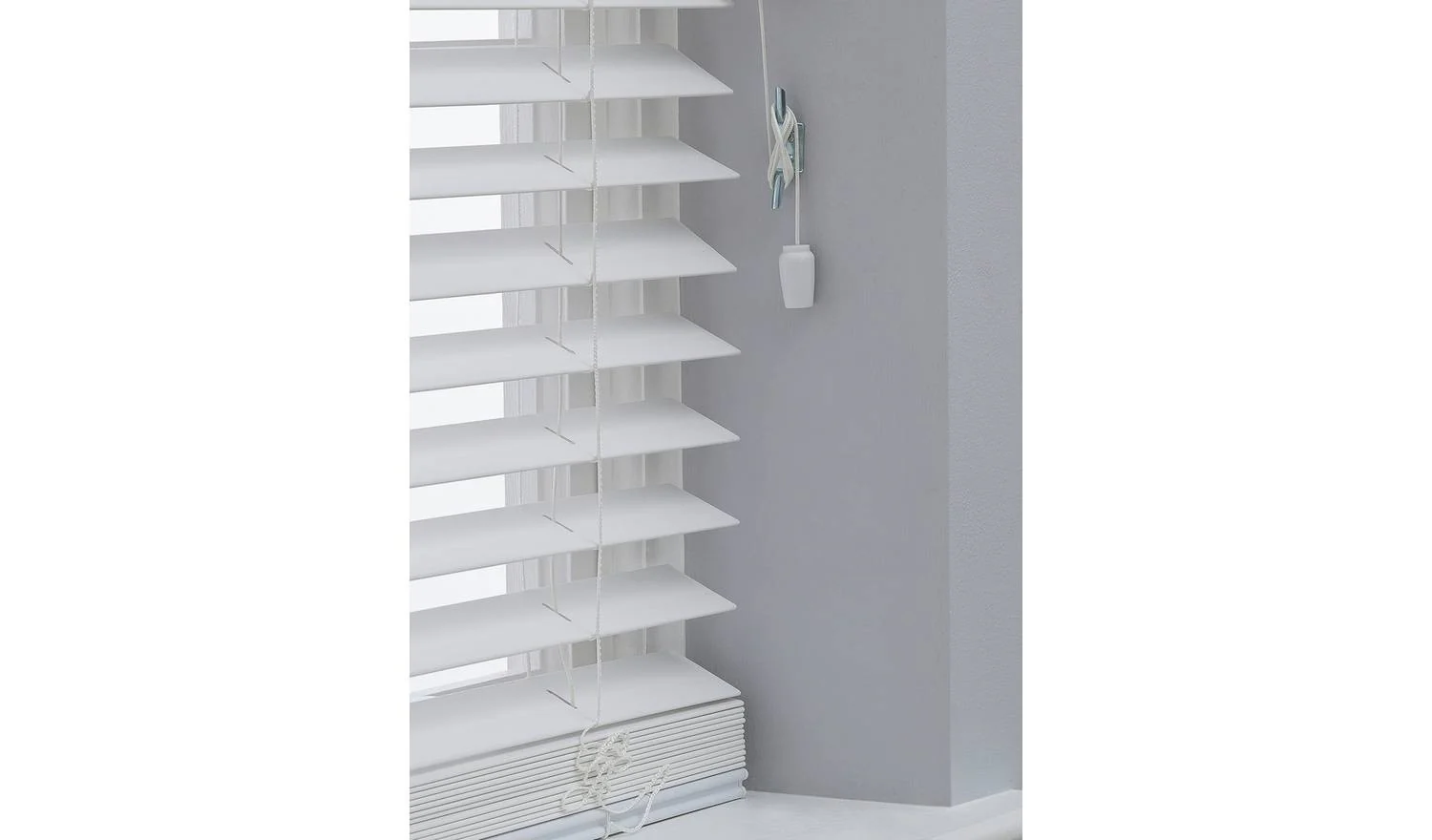 Faux Wood White 25mm Slat Venetian Blind 60x160cm Window Treatment Privacy - Image 5