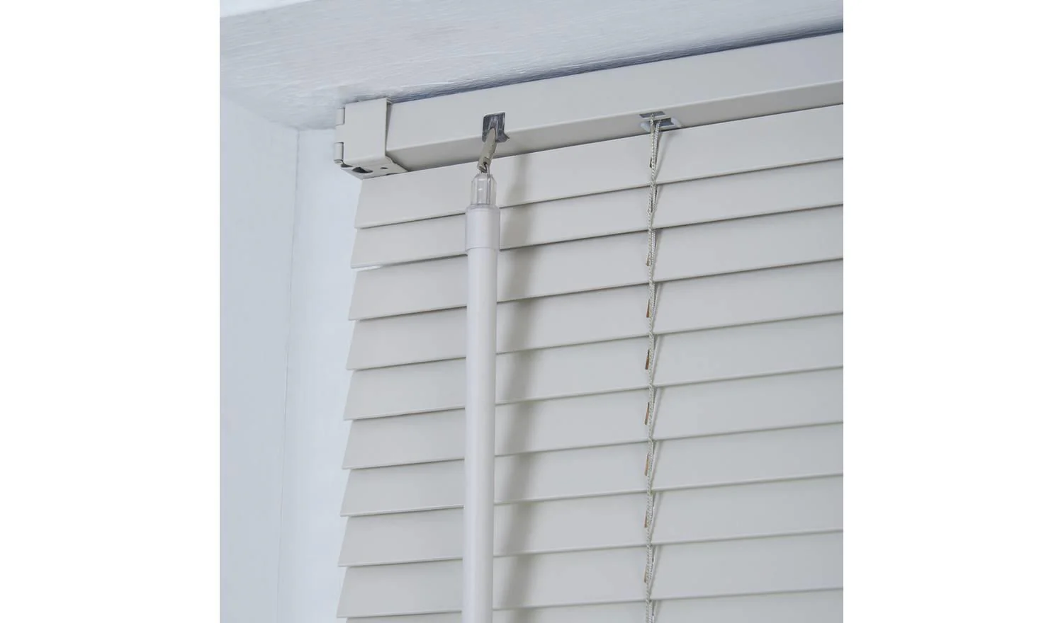 Little Black Book Basswood Grey 25mm Venetian Blind 80x130cm Window Treatment - Image 2