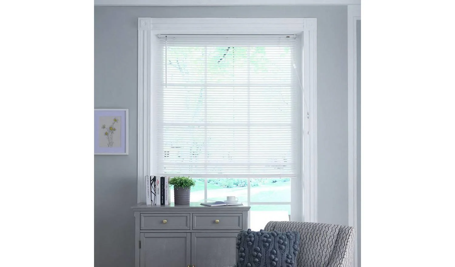 Little Black Book Basswood White 25mm Venetian Blind 130x160cm Privacy