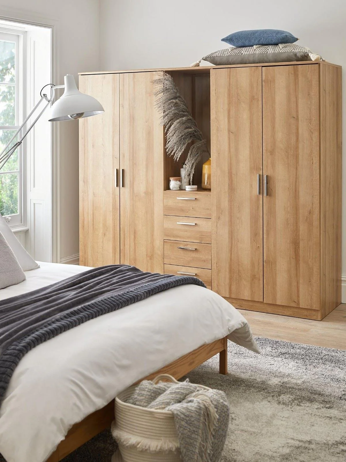 Panama 4 Door, 4 Drawer Combi Fitment Wardrobe with Mirror Oak Modern Bedroom
