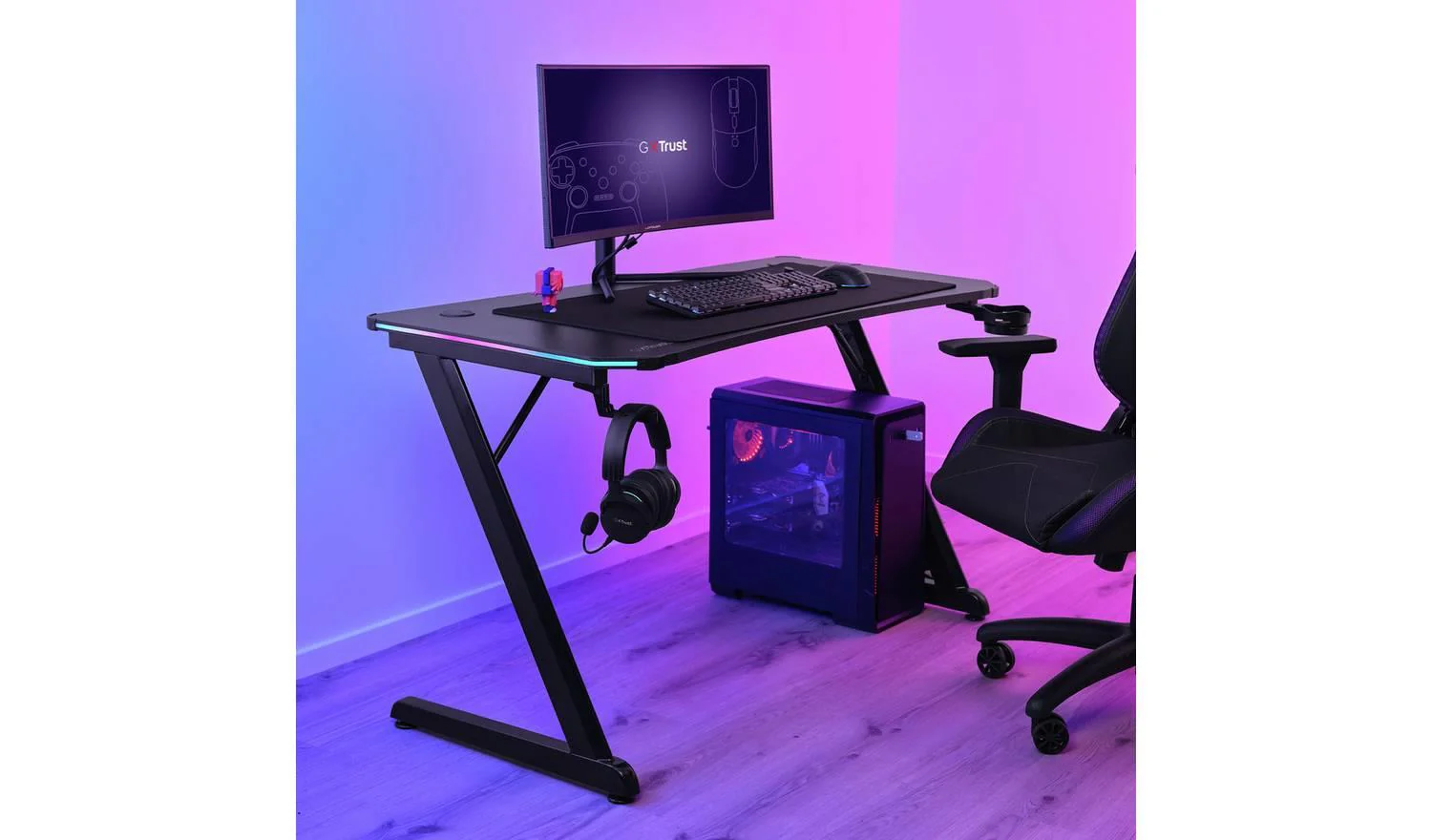 Trust GXT709 Luminus RGB Gaming Desk Black Fast Delivery UK